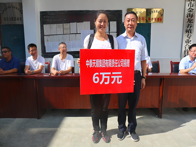 1513912868961243D761.jpg UV2C4299.JPG