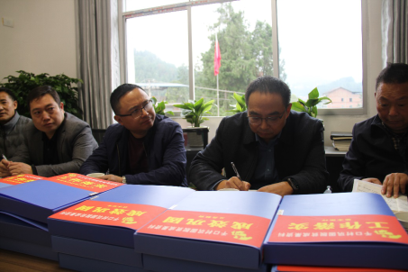 16689968691932551FD6.png image.png